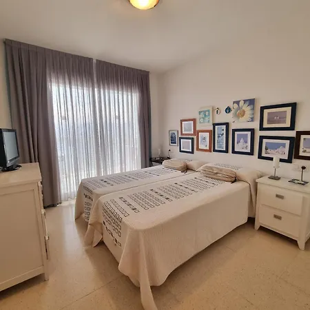 Apartamento Con Vistas Al Mar Apartment *